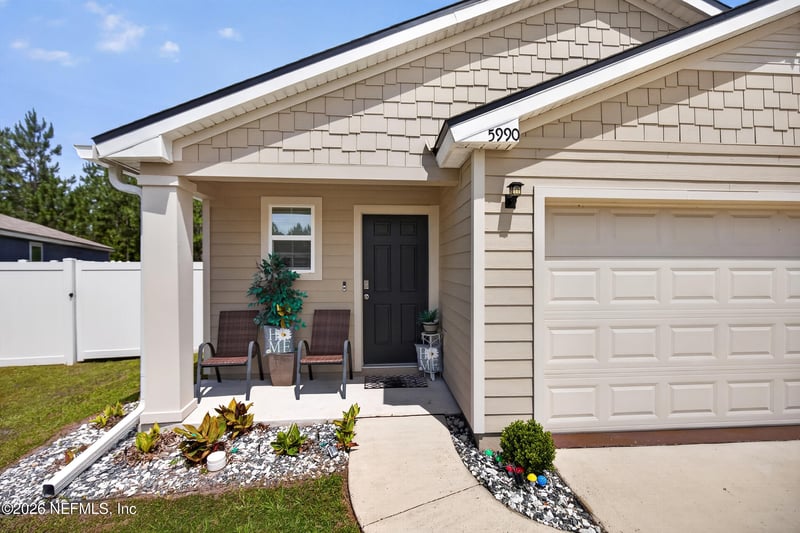 5990 Bucking Bronco Dr, Jacksonville, FL 32234