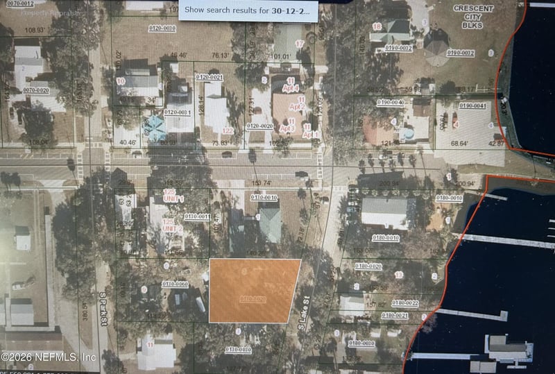 14 Lake St, Crescent City, FL 32112