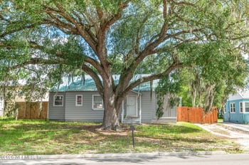 2416 Crill Ave, Palatka, FL 32177