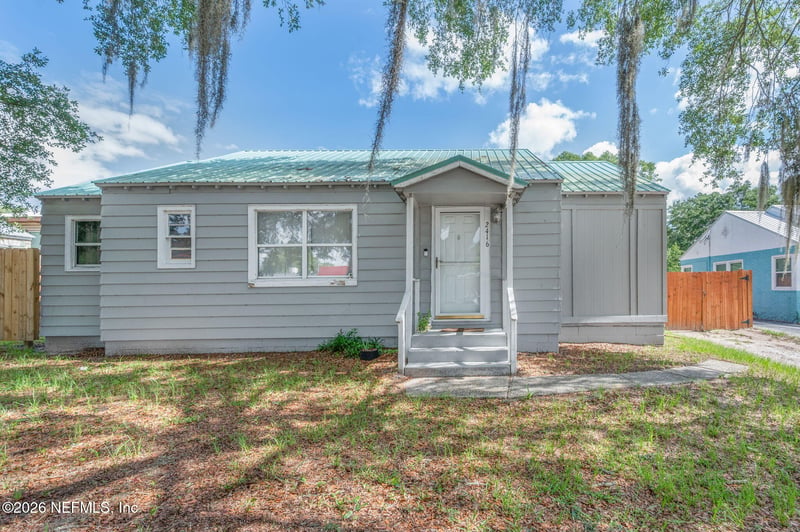 2416 Crill Ave, Palatka, FL 32177