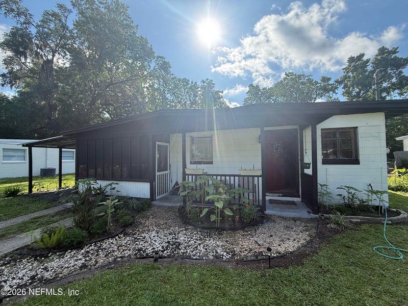 2917 Parr Ct, Jacksonville, FL 32216
