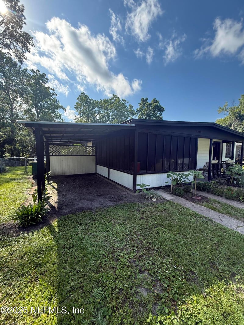 2917 Parr Ct, Jacksonville, FL 32216