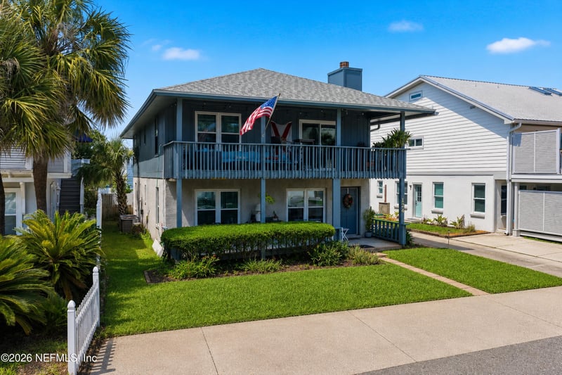 124126 Hopkins St, Neptune Beach, FL 32266