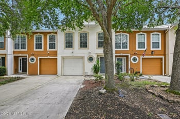10543 Autumn Trace Rd, Jacksonville, FL 32257