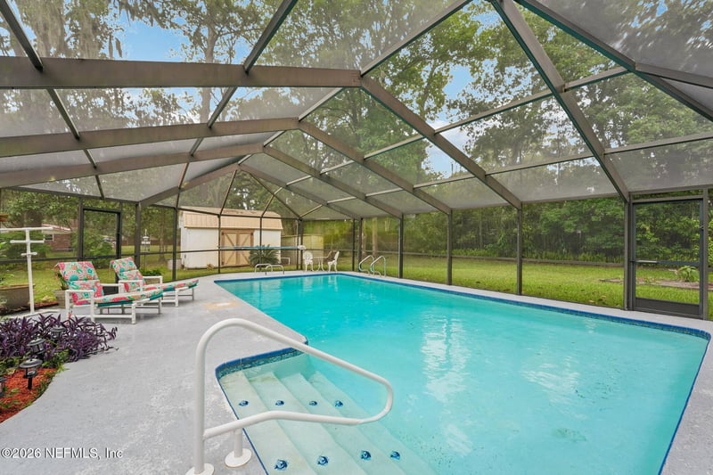 2432 Lakeview Dr, Orange Park, FL 32073