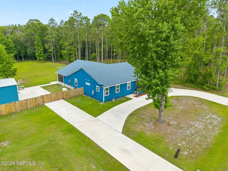 140 Pioneer Trl, Green Cove Springs, FL 32043