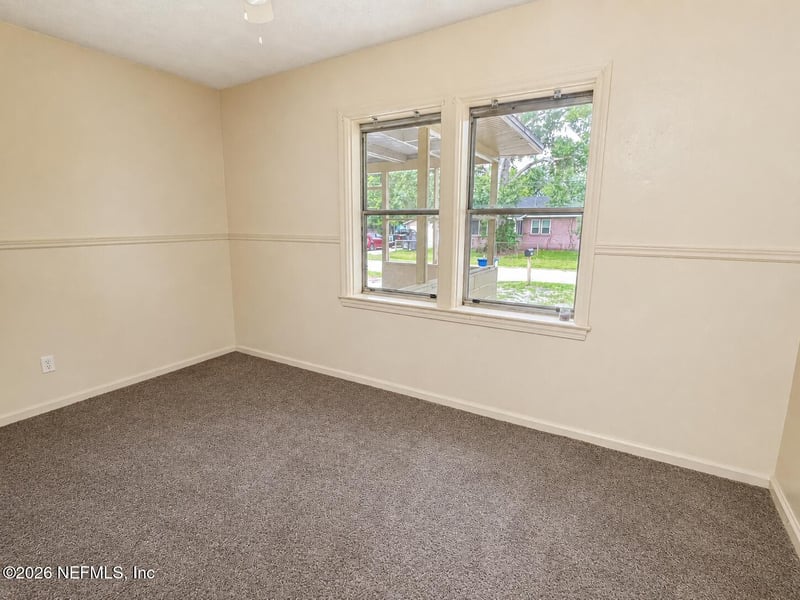 957 Odessa Dr, Jacksonville, FL 32254