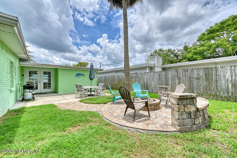 827 4th Ave, Jacksonville Beach, FL 32250