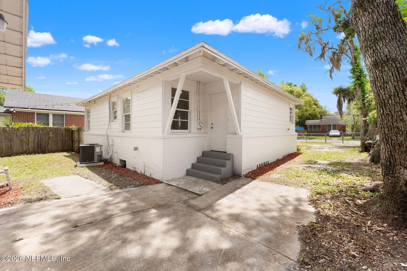 8024 Hawthorne St, Jacksonville, FL 32208