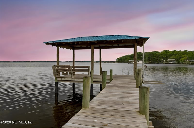 140 Pioneer Trl, Green Cove Springs, FL 32043