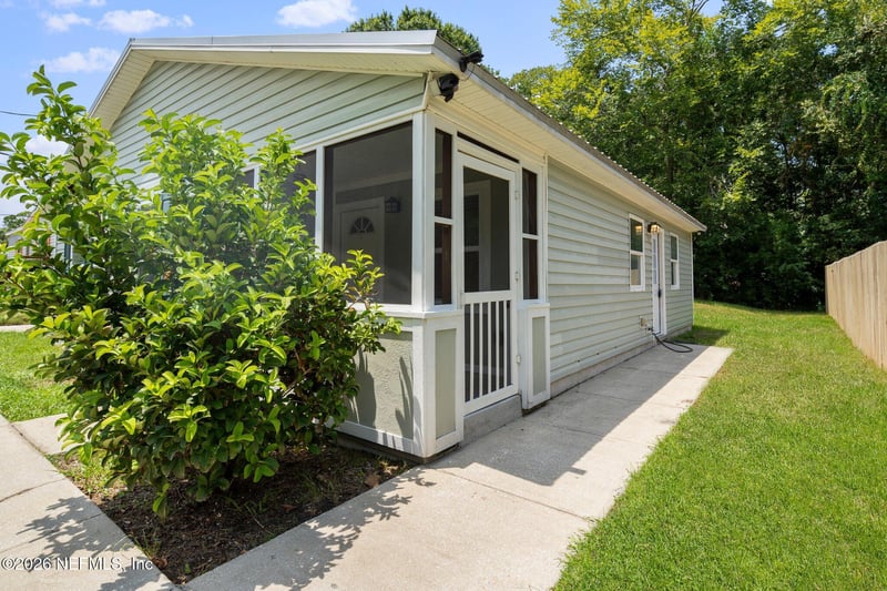 860 6th St, St Augustine, FL 32084