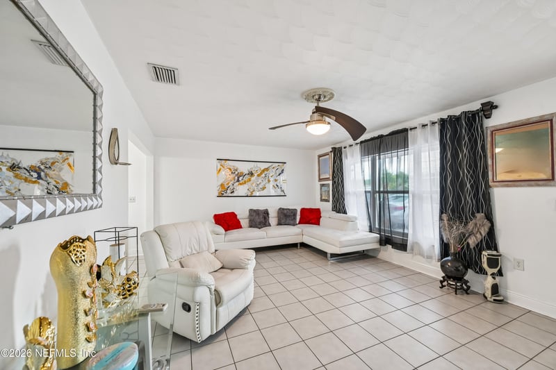 4310 82nd St, Bradenton, FL 34209