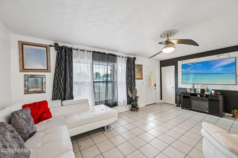 4310 82nd St, Bradenton, FL 34209