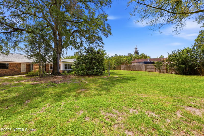 346 Foxridge Rd, Orange Park, FL 32065