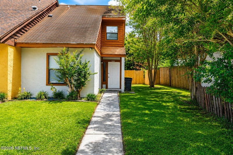 7668 Melissa Ct, Jacksonville, FL 32210
