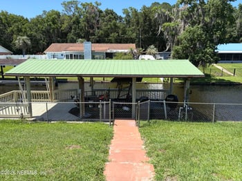 118 Magnolia Dr, East Palatka, FL 32131