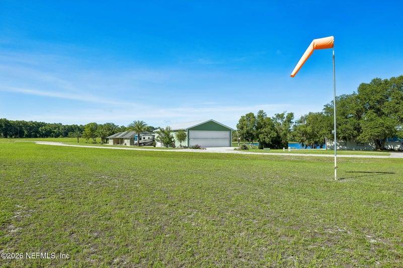 107 Eagles Nest Ln, Crescent City, FL 32112