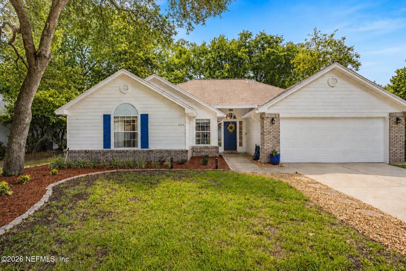 244 Clover Ct, St Johns, FL 32259