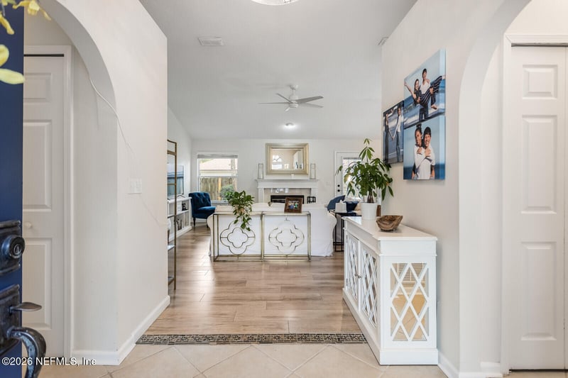 244 Clover Ct, St Johns, FL 32259
