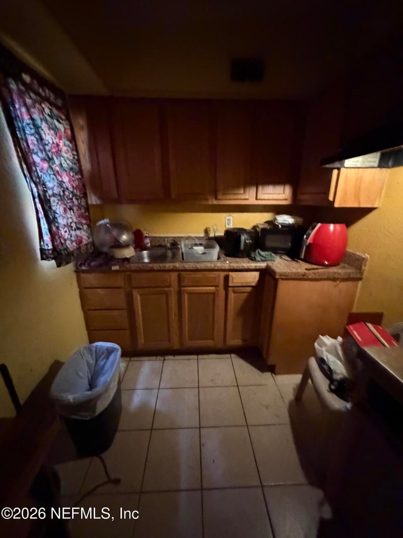 2837 Lippia Rd, Jacksonville, FL 32209