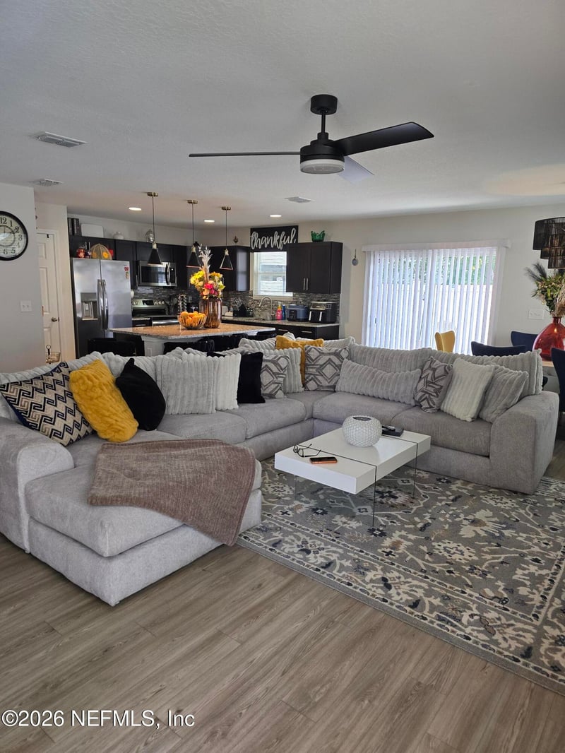 633 Chestnut St, Jacksonville, FL 32205