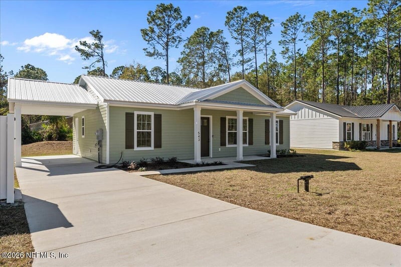 543 Palmetto Bluff Rd, Palatka, FL 32177