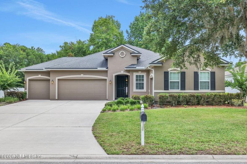 16777 Oak Preserve Dr, Jacksonville, FL 32226