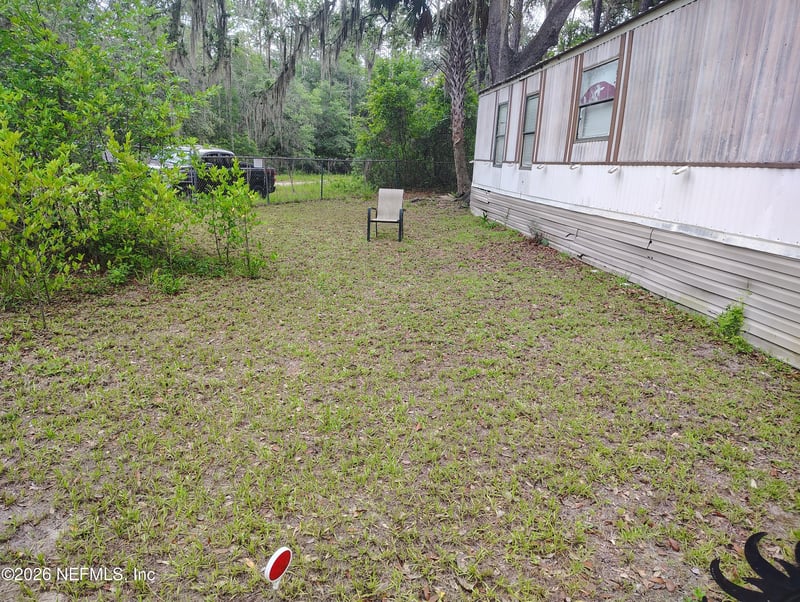109 Arrowhead Dr, Interlachen, FL 32148