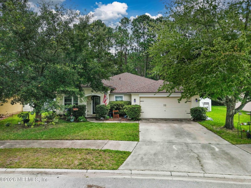 2393 Rusty Lakes Ln, Jacksonville, FL 32221