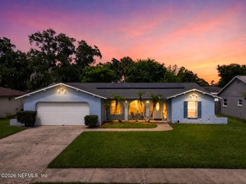 2937 Gaslight Dr, South Daytona, FL 32119