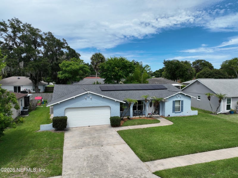 2937 Gaslight Dr, South Daytona, FL 32119