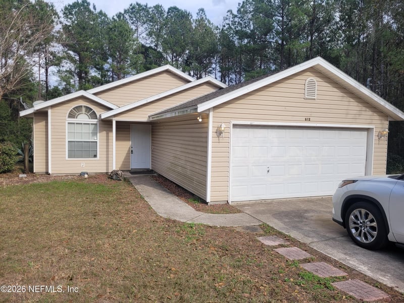 612 Vermont Ave, Green Cove Springs, FL 32043