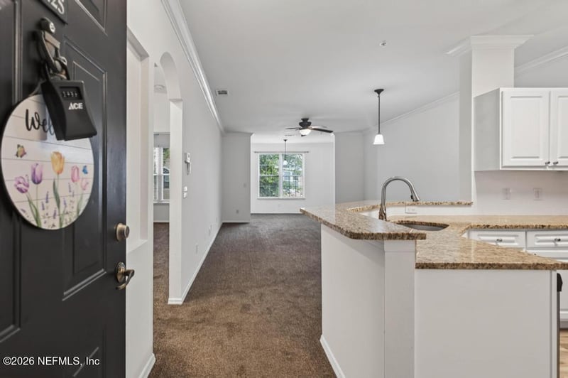 13810 Sutton Park Dr #425, Jacksonville, FL 32224