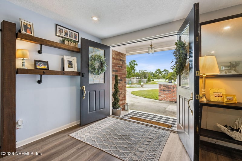 1409 Sharonwood Ln, Jacksonville, FL 32221
