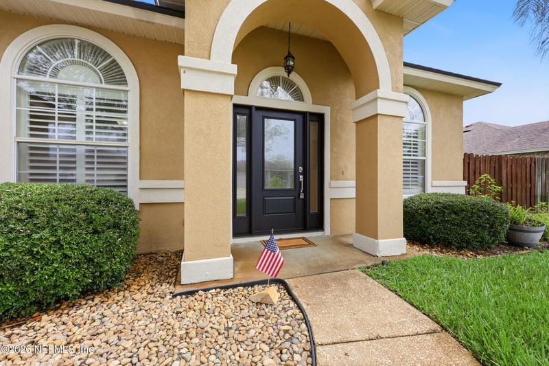 12989 Chets Creek Dr, Jacksonville, FL 32224