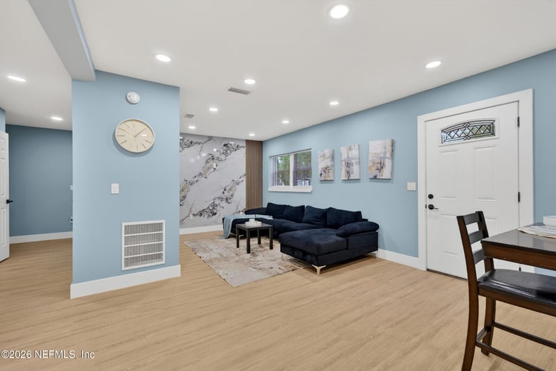 957 Granville Rd, Jacksonville, FL 32205