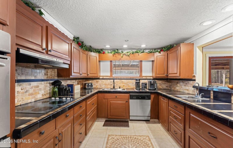 540176 Lem Turner Rd, Callahan, FL 32011
