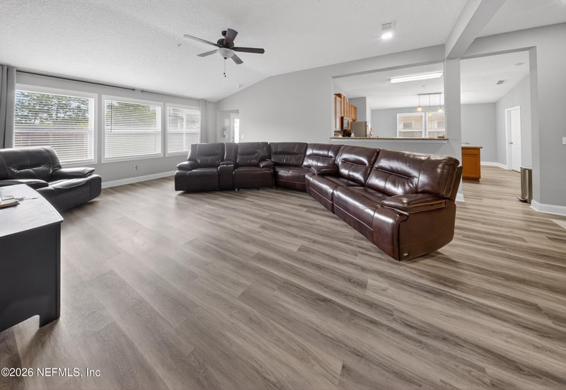 5574 Huckleberry Trl N Trl, Macclenny, FL 32063