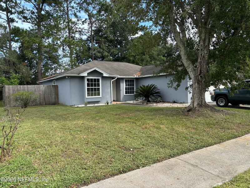 5884 Copper Creek Dr, Jacksonville, FL 32218