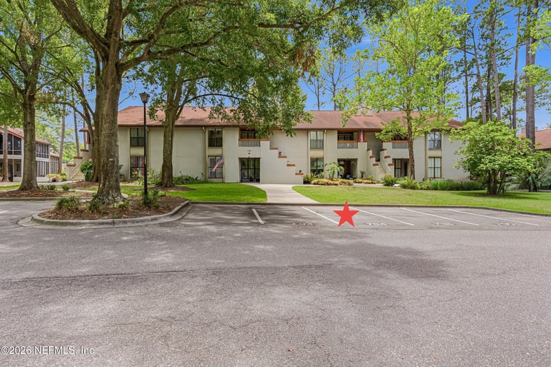 704 Wood Hill Dr #704, Jacksonville, FL 32256