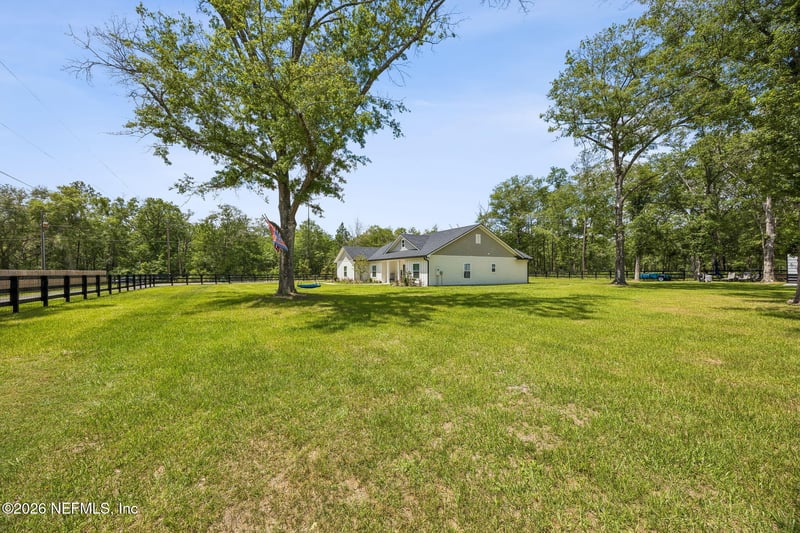 6141 Charlie Rowe Dr, Macclenny, FL 32063