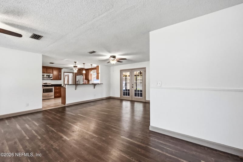 1089 Grove Cv, Jacksonville, FL 32221