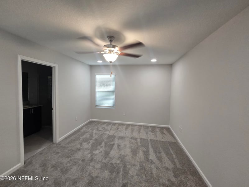 3323 Armstrong St, Jacksonville, FL 32218