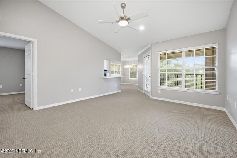 7800 Point Meadows Dr #231, Jacksonville, FL 32256