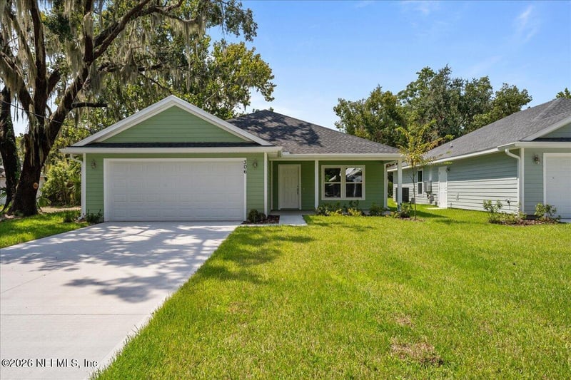 306 14th St, Palatka, FL 32177