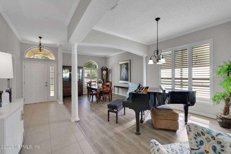 1004 Flora Parke Dr, St Johns, FL 32259
