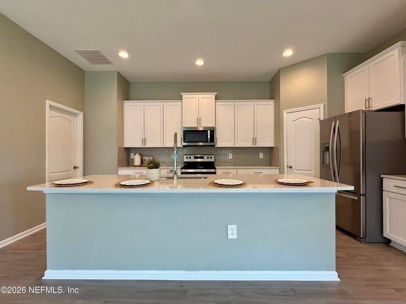 65849 Edgewater Dr, Yulee, FL 32097
