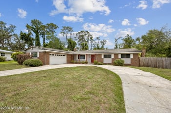 2705 Navajo Rd, Orange Park, FL 32073