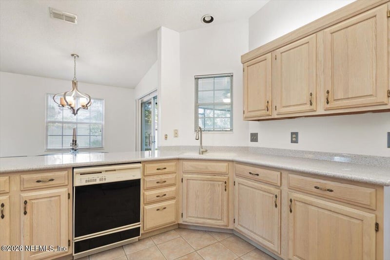 14347 Crystal Cove Dr, Jacksonville, FL 32224