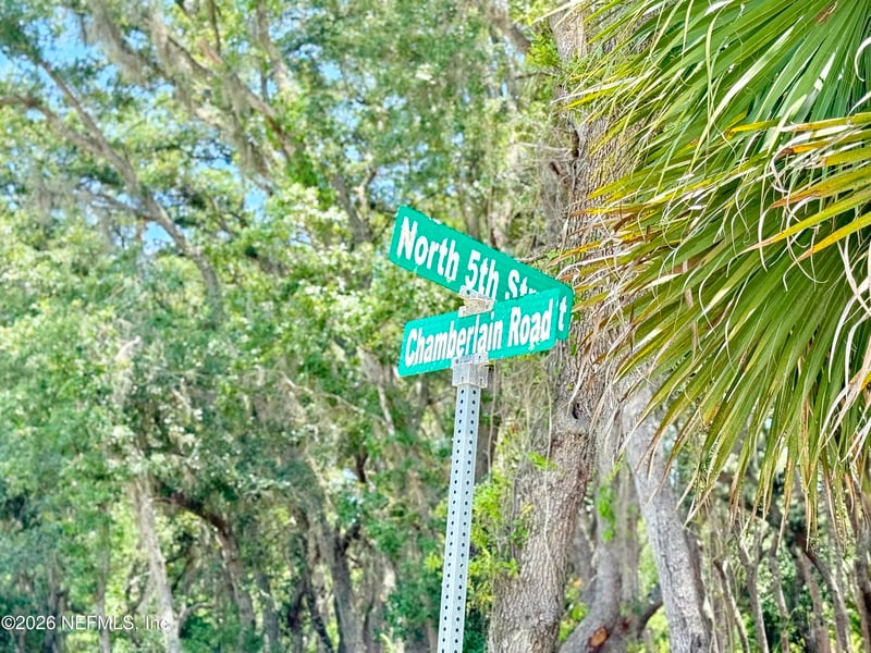 438 Chamberlain Rd, Satsuma, FL 32189